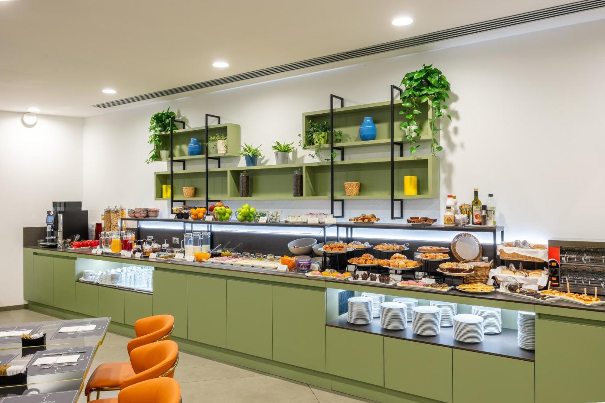 Ih Hotels Milano Centrale Экстерьер фото